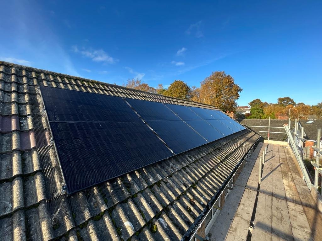 24 x 435W Jinko Solar panels with Enphase microinverters