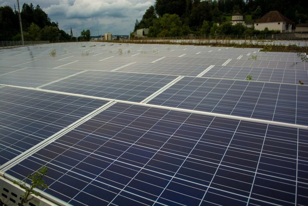 Flat Roof solar image